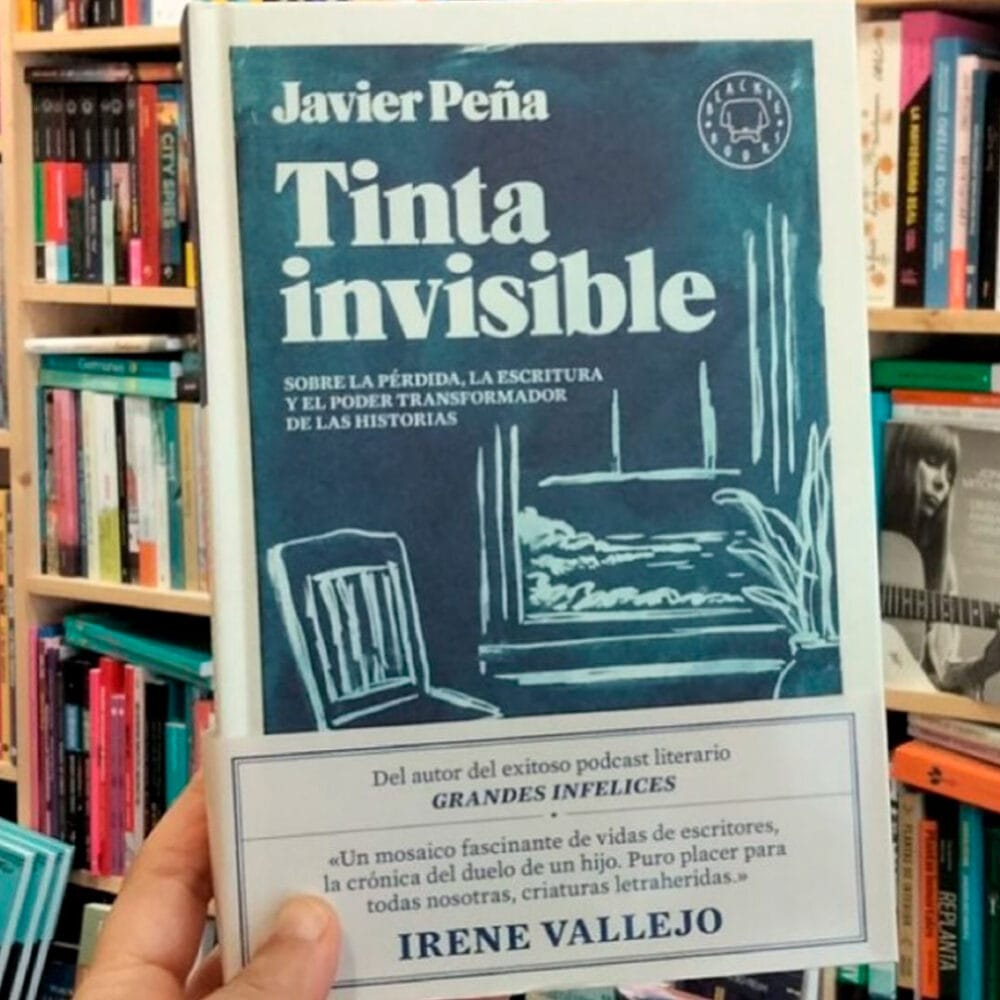 Tinta invisible, Javier peña